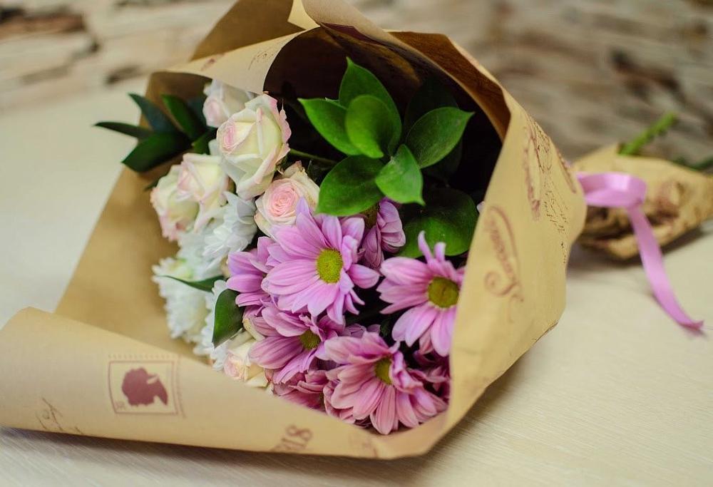 Букет улыбка в Афипском Букет цветов из: Розы и Хризантемы в Афипском