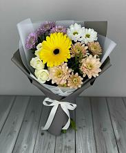 Букет цветов из:  Розы, Герберы и Хризантемы в Афипском