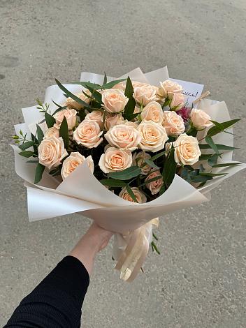 Букет Кремовые розы Латте в Афипском